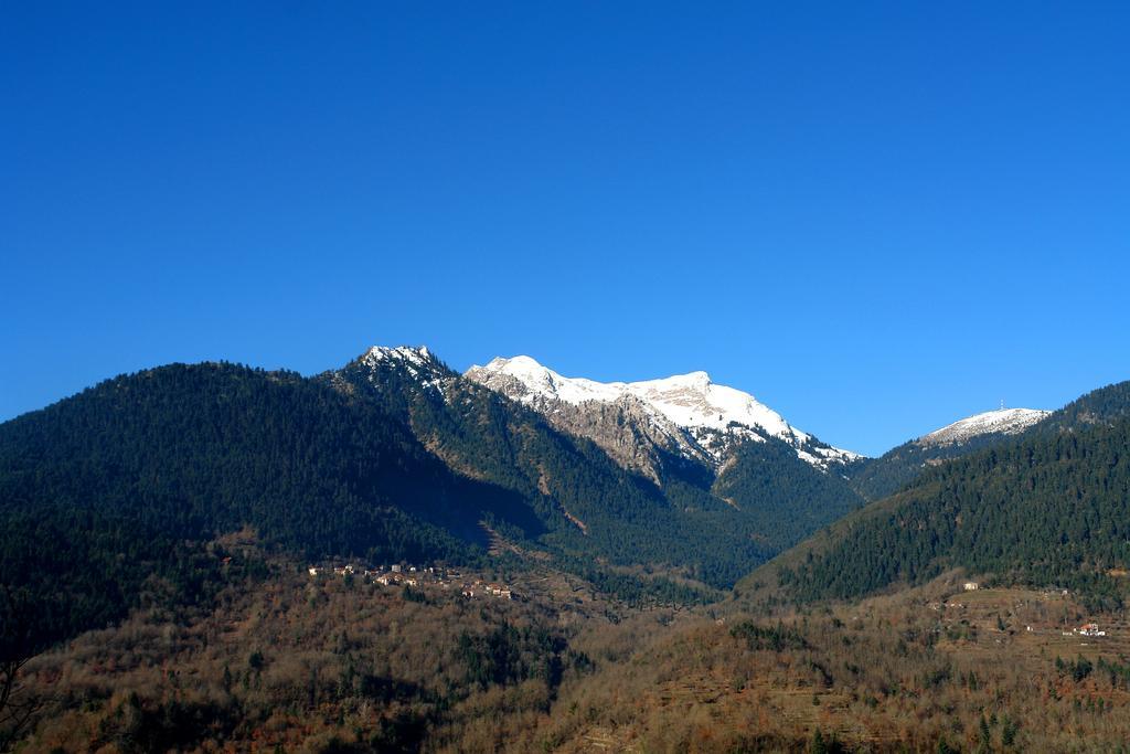 Levanta Mega Chorio Buitenkant foto