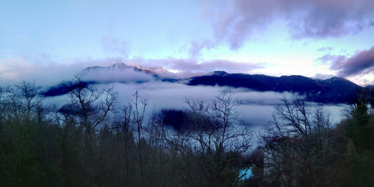 Levanta Mega Chorio Buitenkant foto